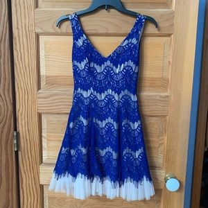 💙 LACY HOMECOMING DRESS 💙